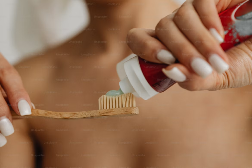 Faut-il se rincer la bouche après s'être lavé les dents ?